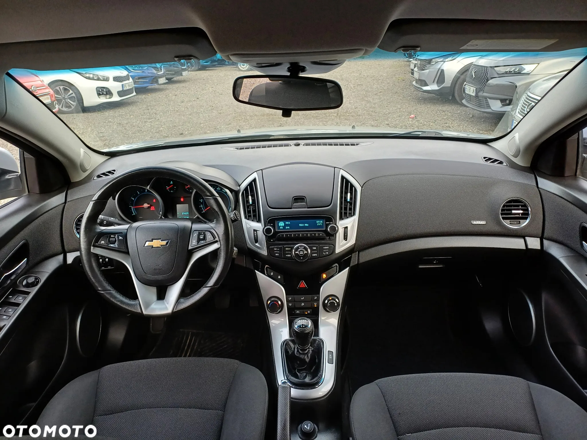 Chevrolet Cruze Station Wagon 1.6 LS+ - 14
