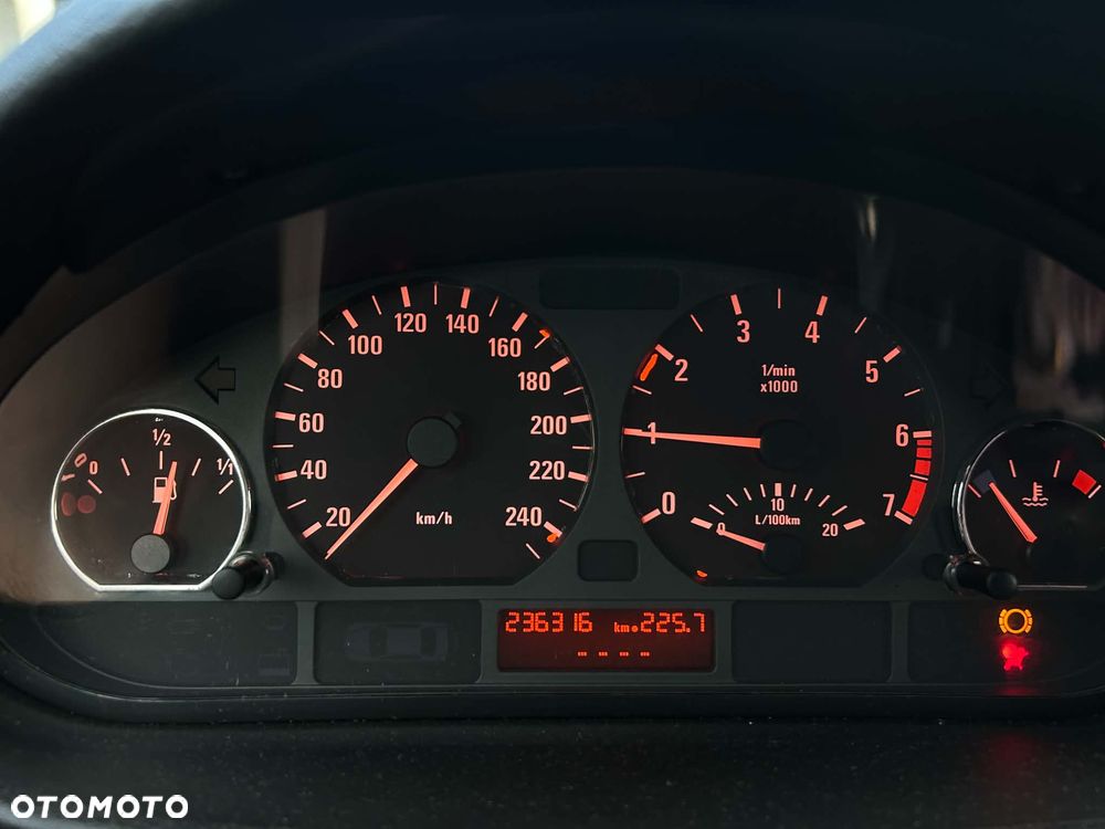BMW Seria 3 - 7