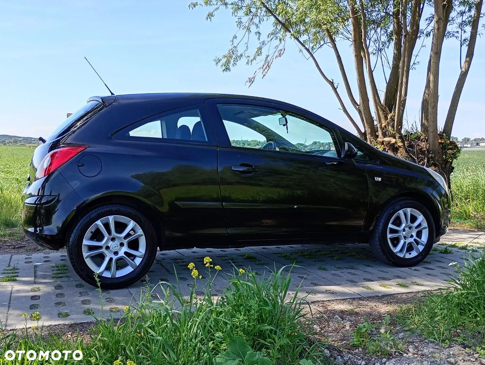 Opel Corsa - 19