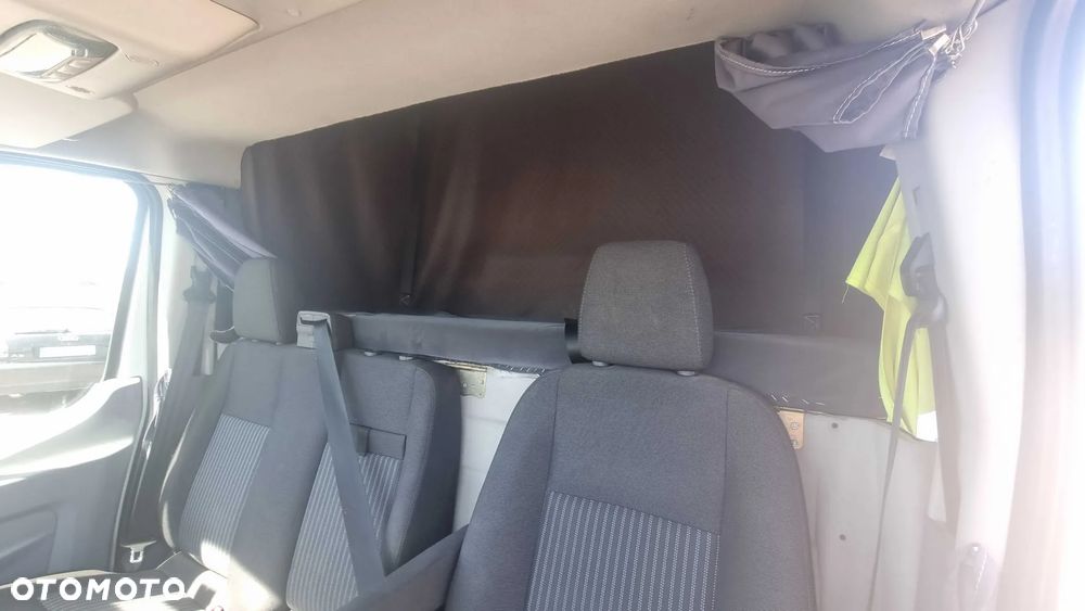 Ford Transit - 10