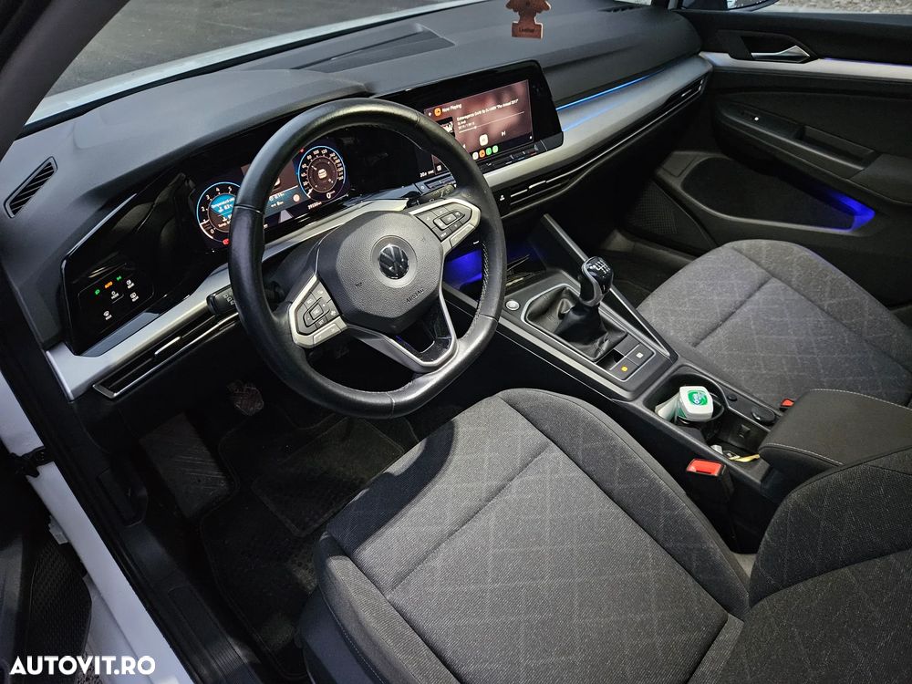 VOLKSWAGEN Golf 2021 — imagine 10