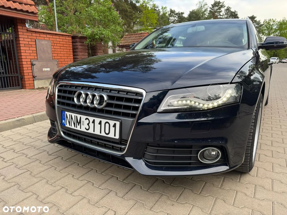 Audi A4 Avant - 28