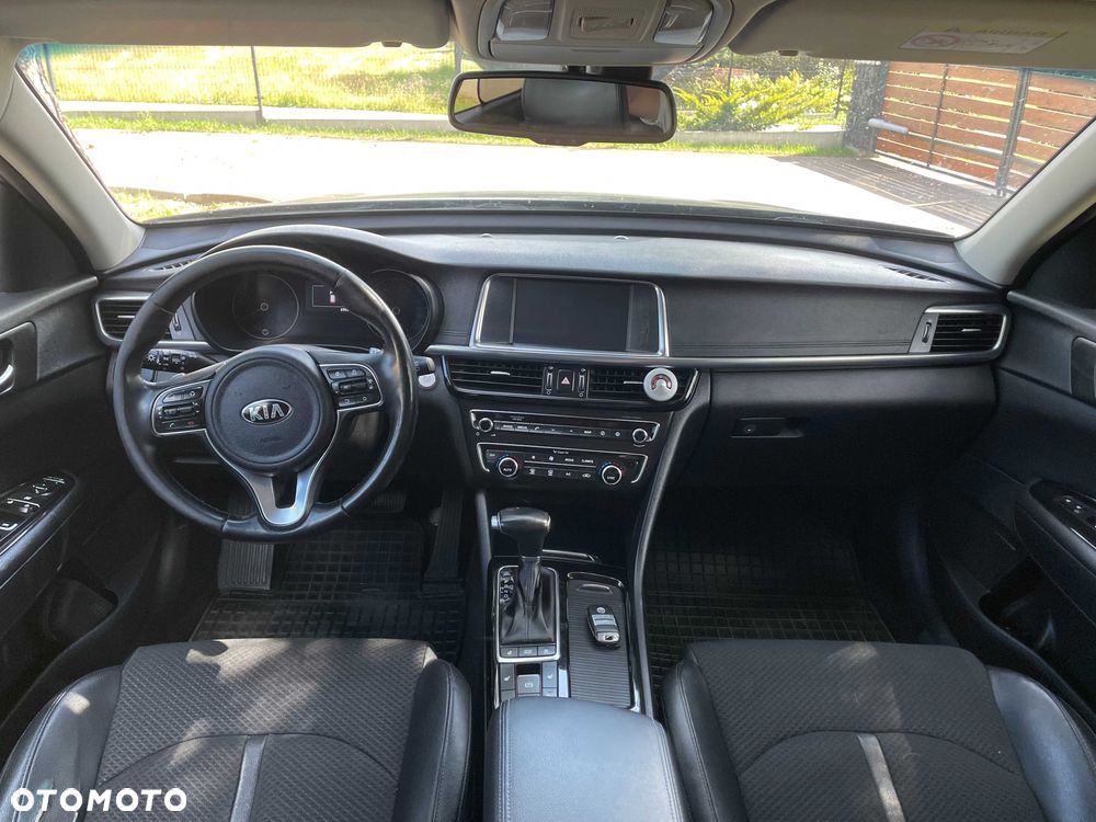 Kia Optima - 6