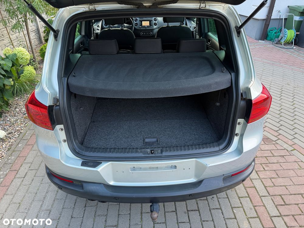 Volkswagen Tiguan - 16