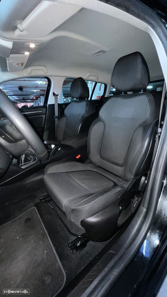 Renault Mégane Sport Tourer 1.5 Blue dCi Equilibre - 8