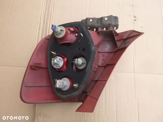 LAMPA LEWY TYŁ LEWA TYLNA HONDA CIVIC VII 3D HB - 12