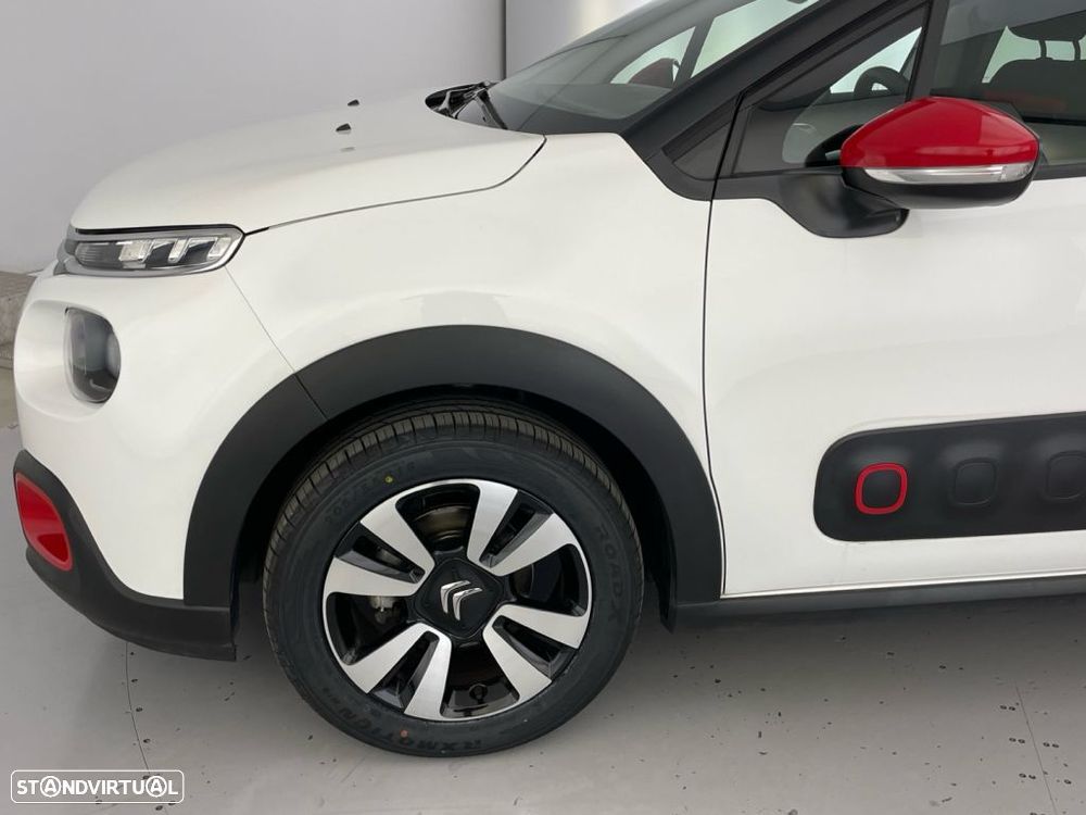Citroën C3 1.2 PureTech Shine - 18