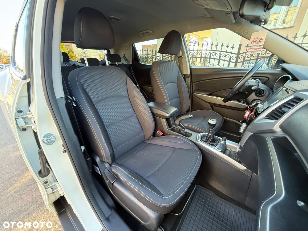 SsangYong/KGM Tivoli 1.6 D Onyx - 32