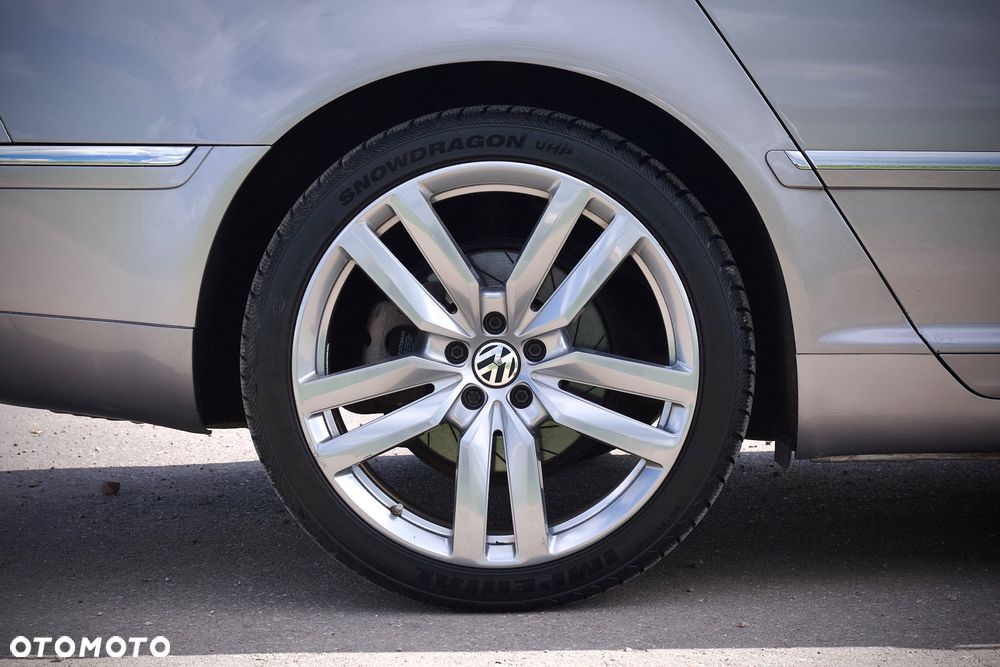 Volkswagen Phaeton 3.0 V6 TDI DPF 4Mot L (5os) - 31