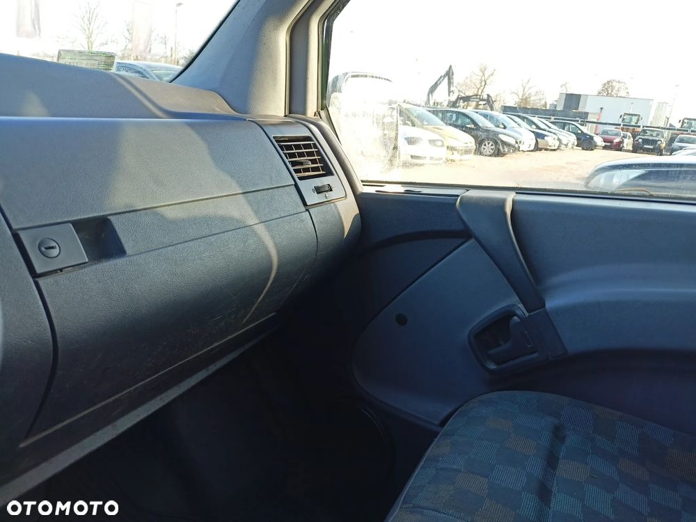 Mercedes-Benz Vito - 10