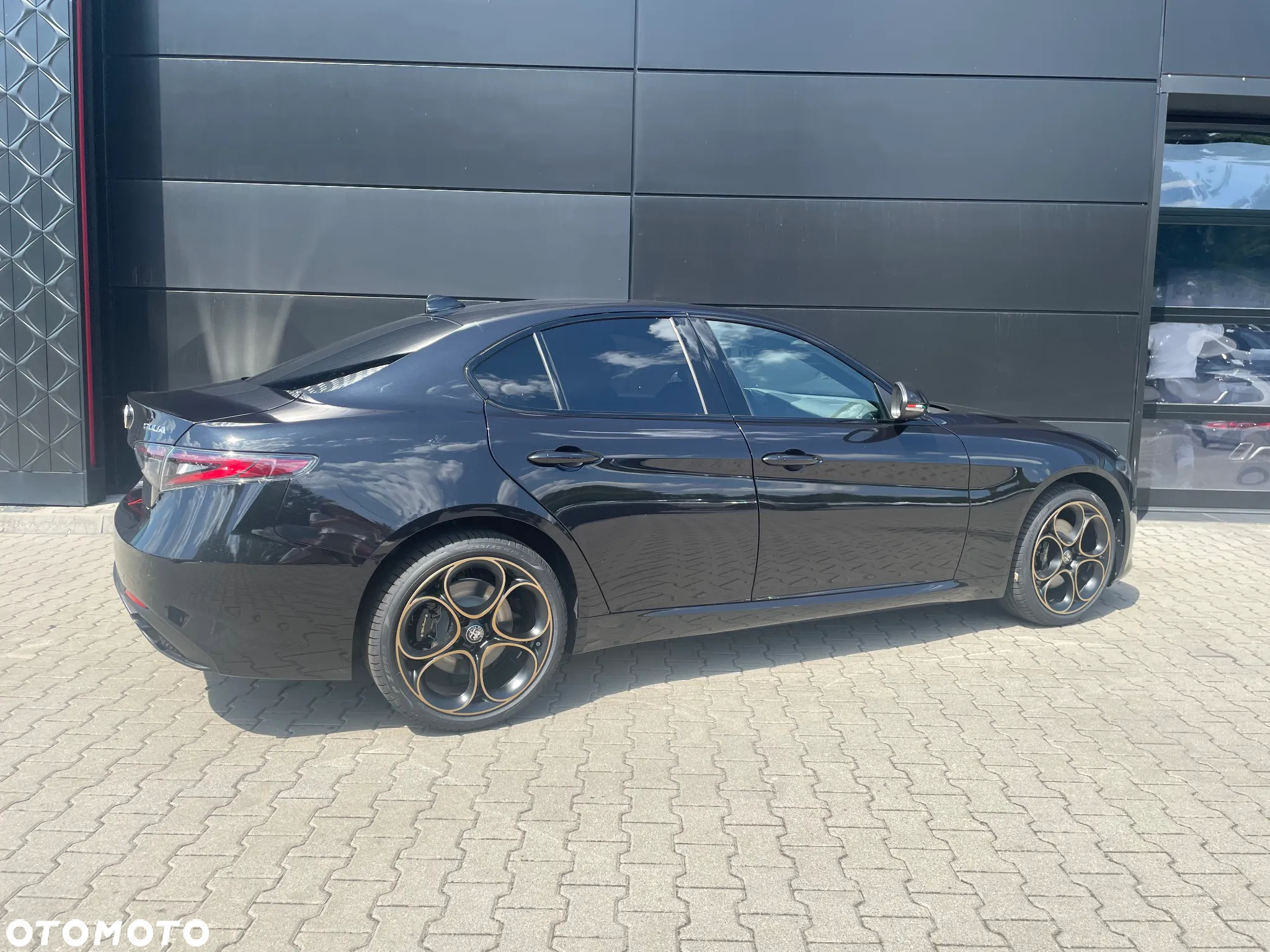 Alfa Romeo Giulia 2.0 Turbo Intensa Q4 - 5