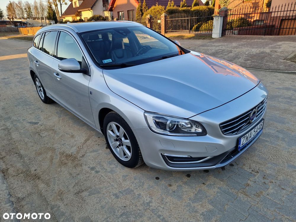 Volvo V60 D2 Ocean Race - 1