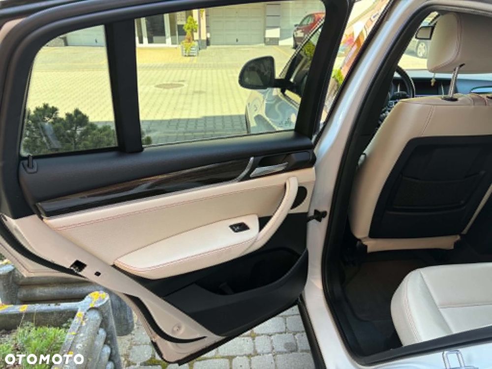 BMW X4 xDrive20i xLine - 26