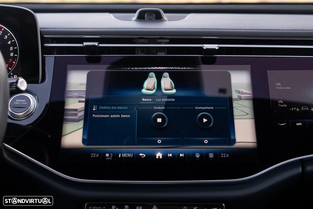 Mercedes-Benz E 300 e Station - 30
