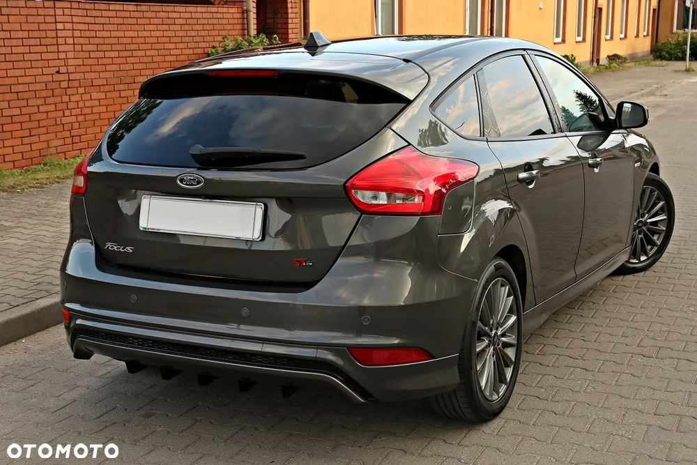Ford Focus 1.0 EcoBoost Start-Stopp-System ST-LINE X - 17