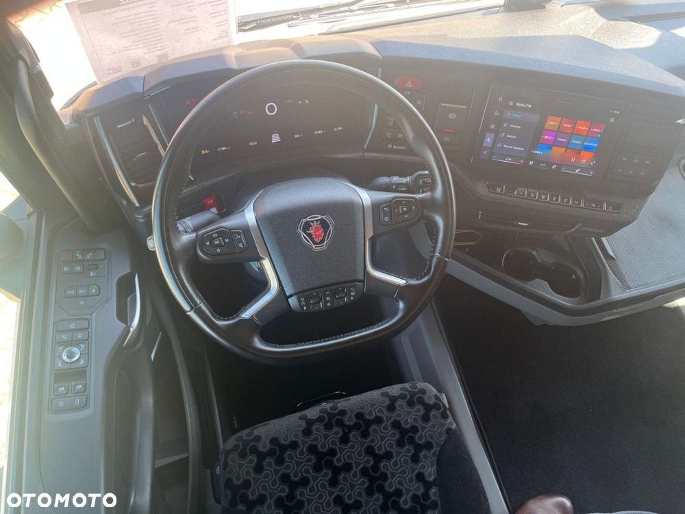 Scania R 460 A4x2NA Zawieszenie tył 4 poduszki - 22