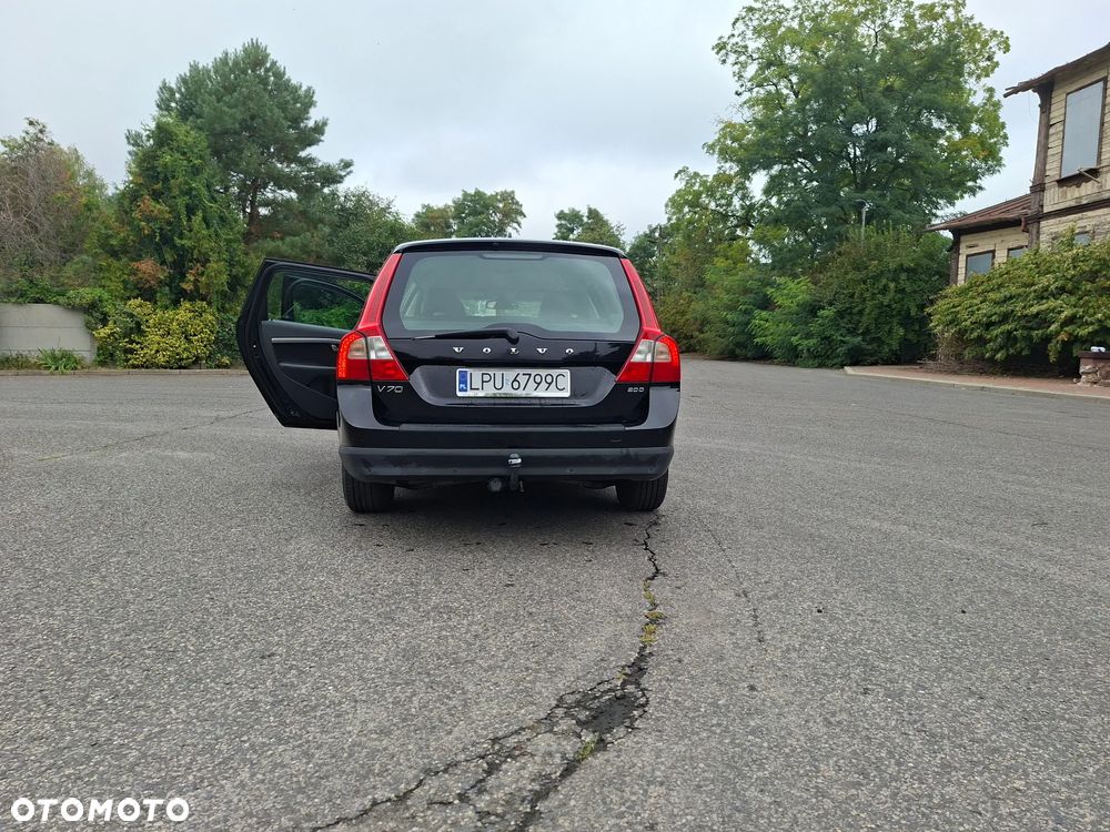 Volvo V70 2.0D Momentum - 6