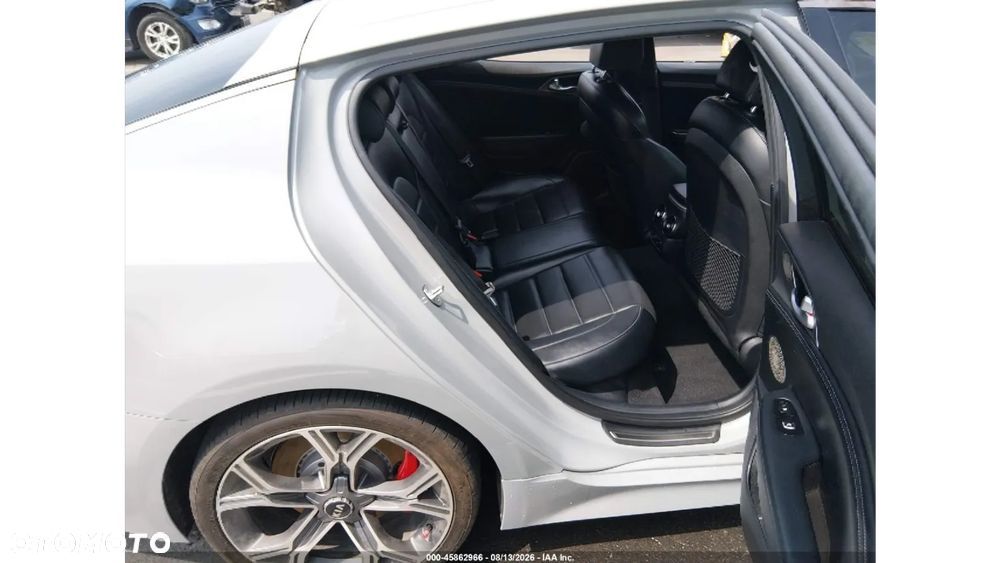 Kia Stinger 3.3 T-GDI V6 GT AWD - 10