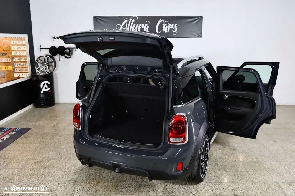 MINI Countryman Cooper SE ALL4 Auto - 12