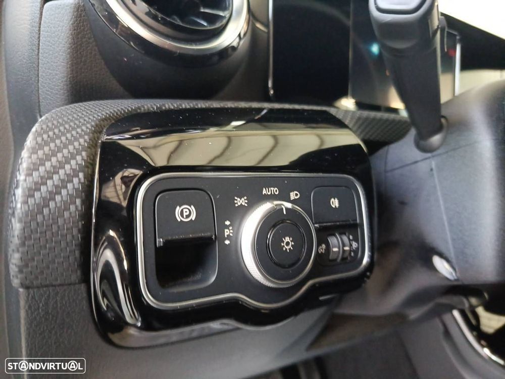 Mercedes-Benz CLA 180 d Shooting Brake Style Aut. - 13