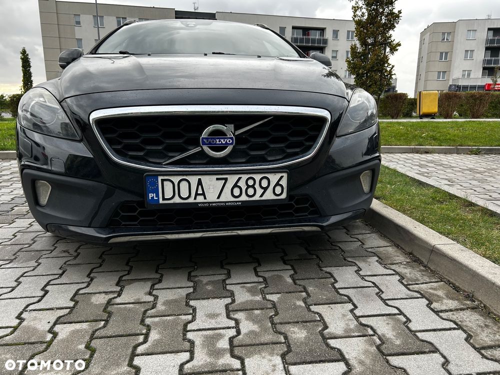 Volvo V40 D3 Drive-E Ocean Race - 3