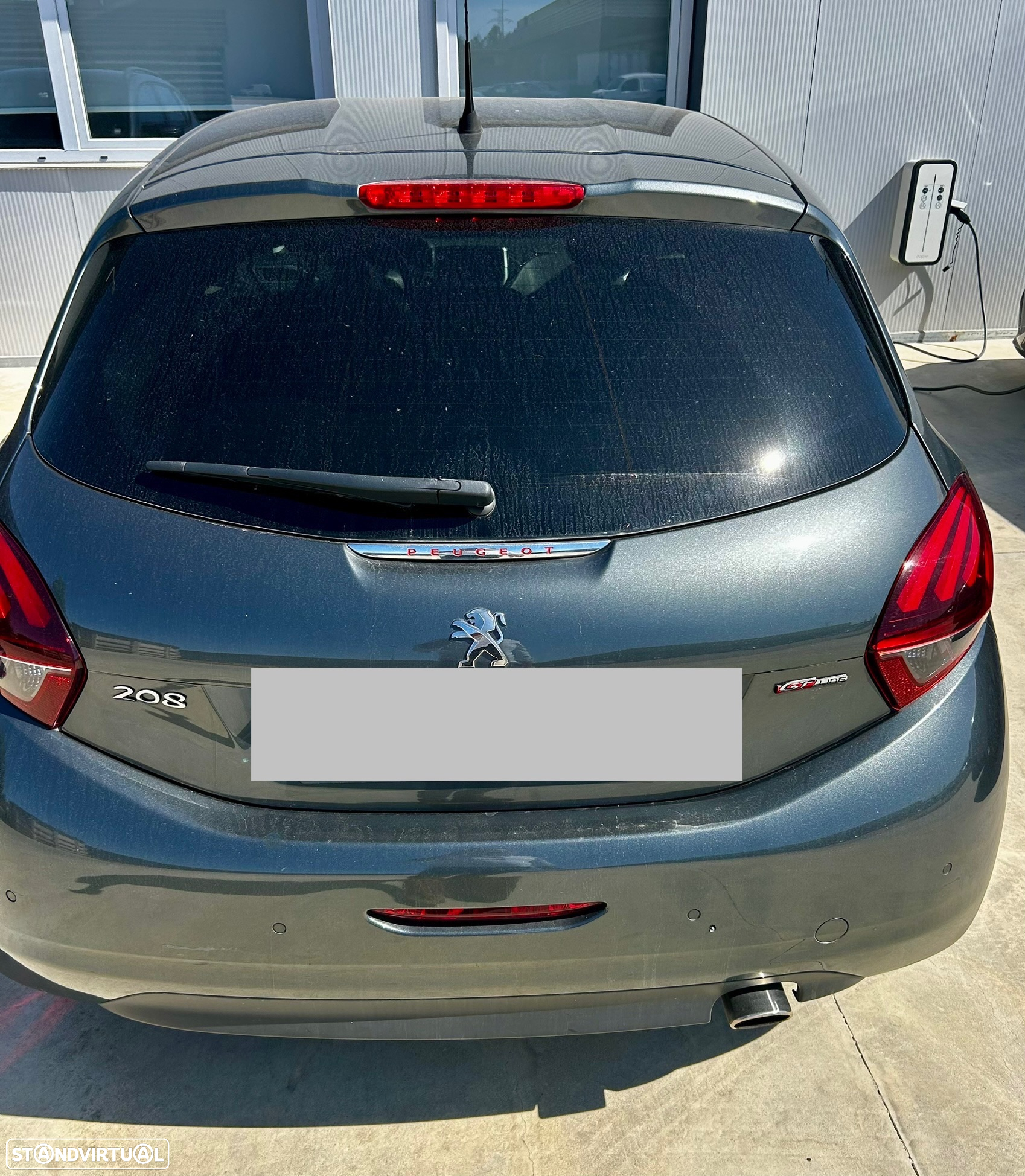 Peugeot 208 1.2 PureTech GT Line - 12