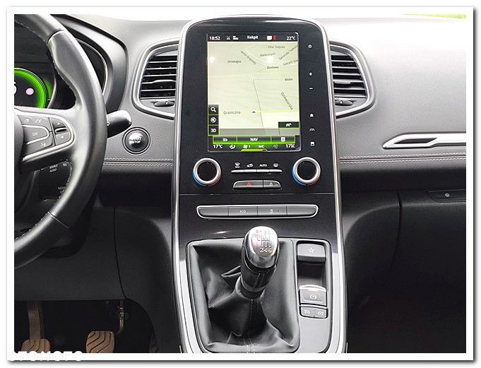 Renault Scenic ENERGY TCe 130 BOSE EDITION - 29