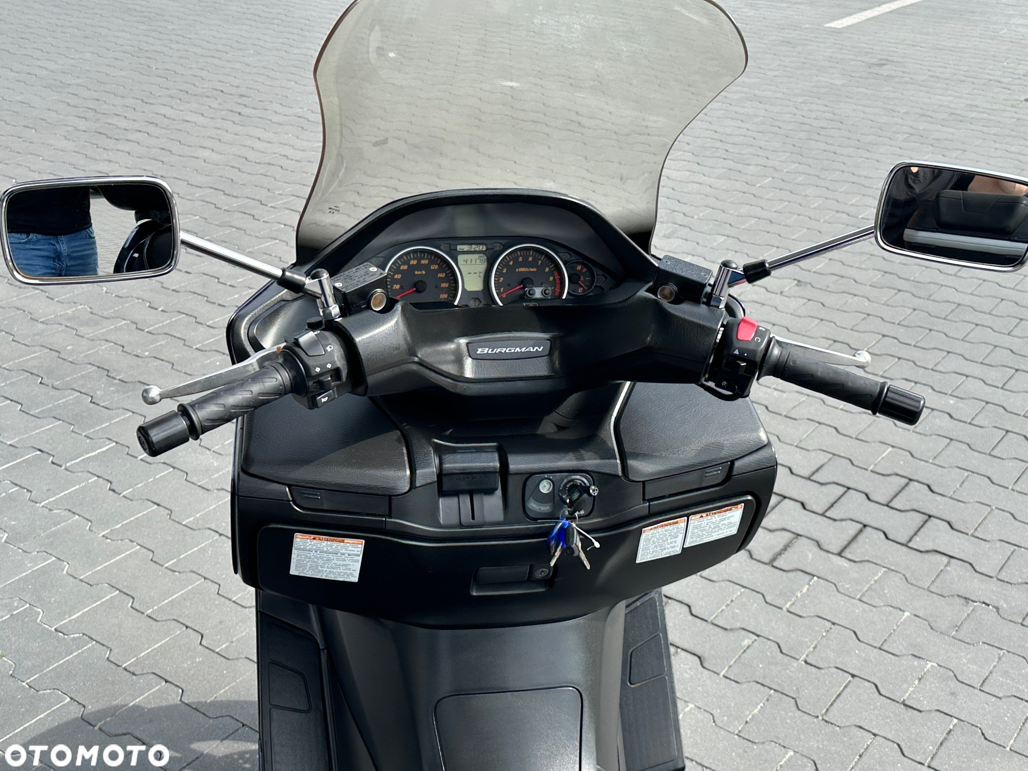 Suzuki Burgman - 20