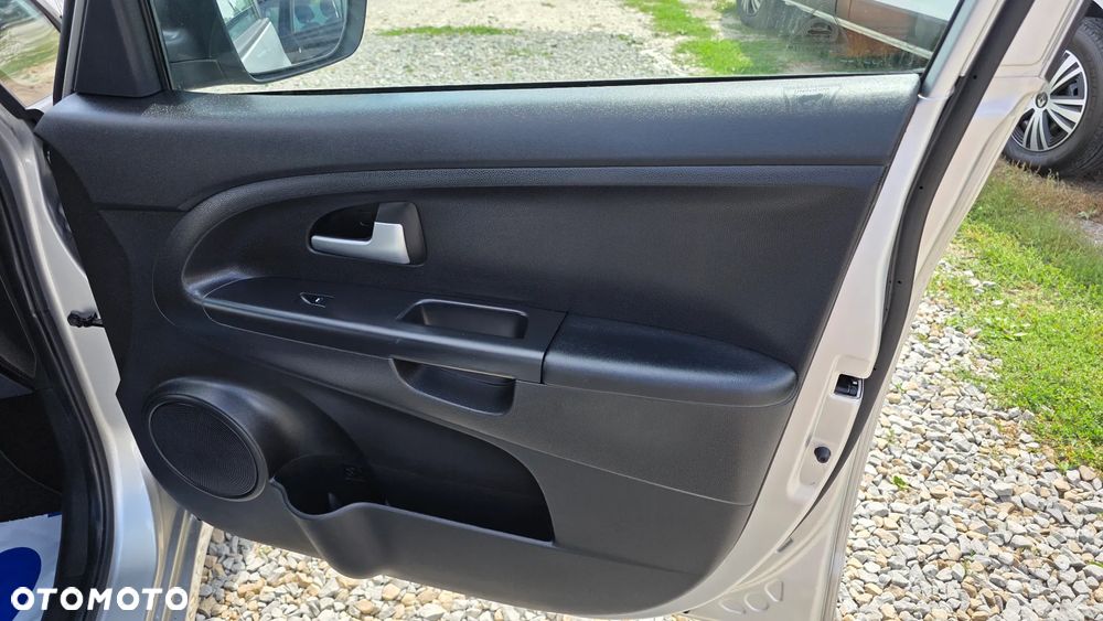 Kia Venga 1.4 CVVT Titanium Collection - 19