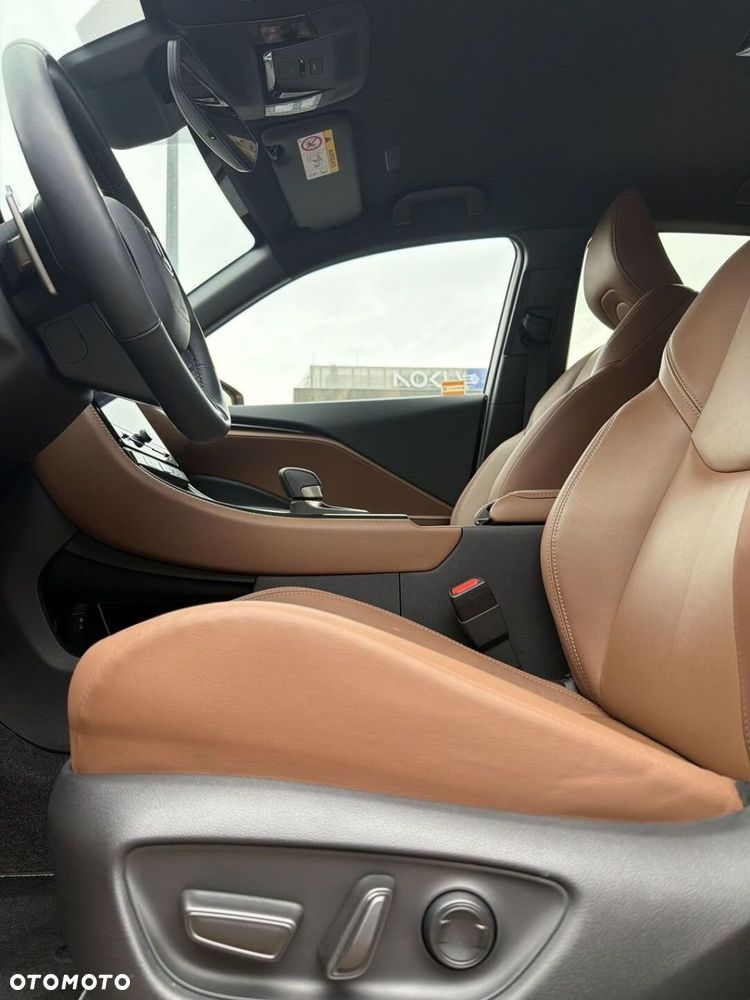 Lexus LBX 1.5 Hybrid Relax AWD - 10