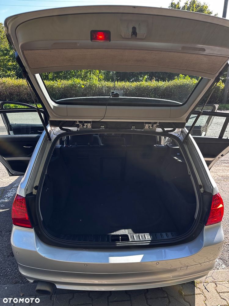 BMW Seria 3 - 10