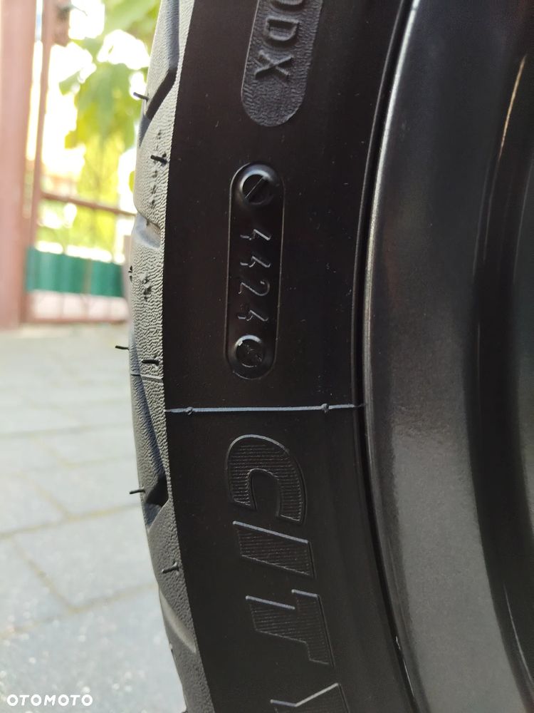 Yamaha X-max - 35