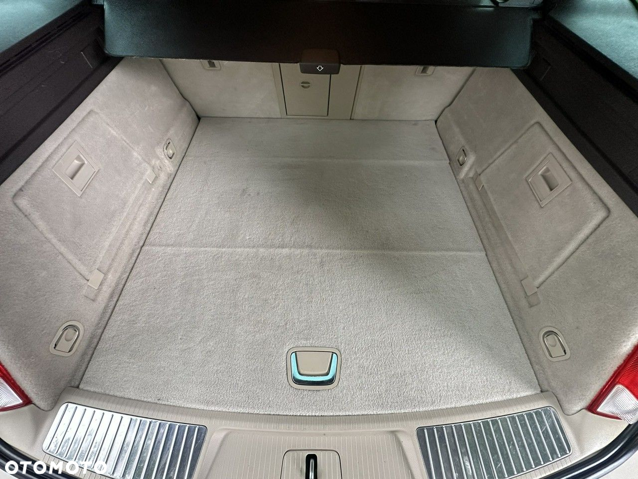Opel Insignia - 25