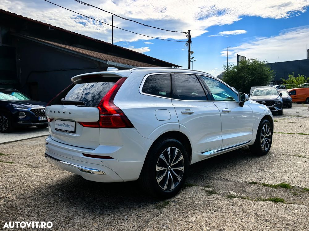 Volvo XC 60 T8 AWD Recharge Geartronic Inscription Expression - 3