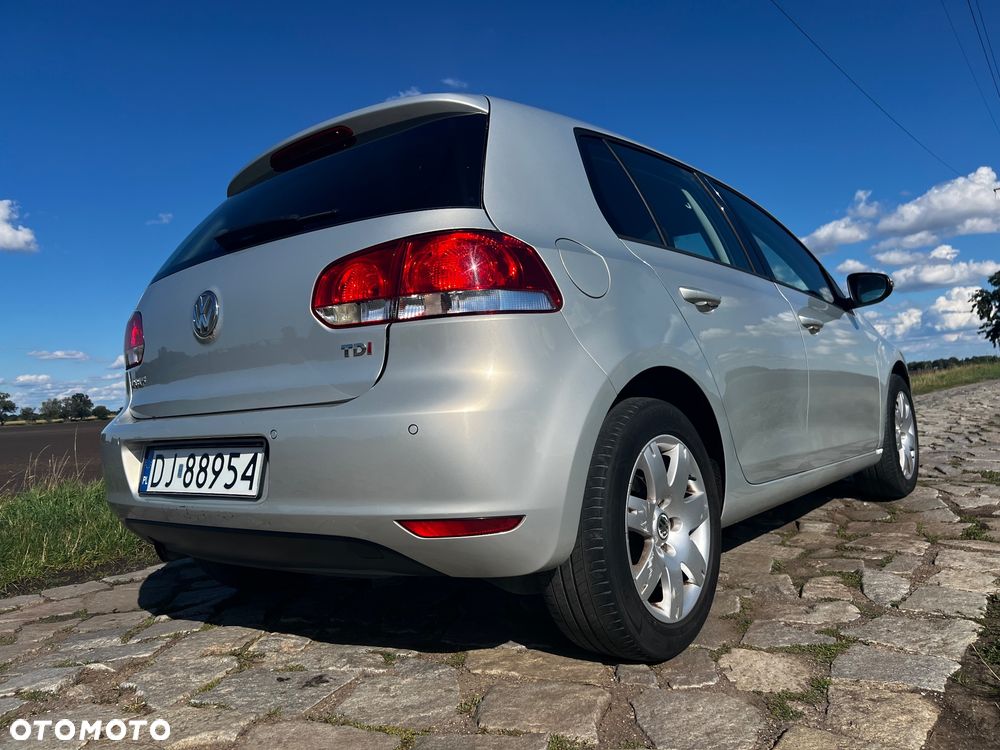 Volkswagen Golf 1.6 TDI Comfortline - 4