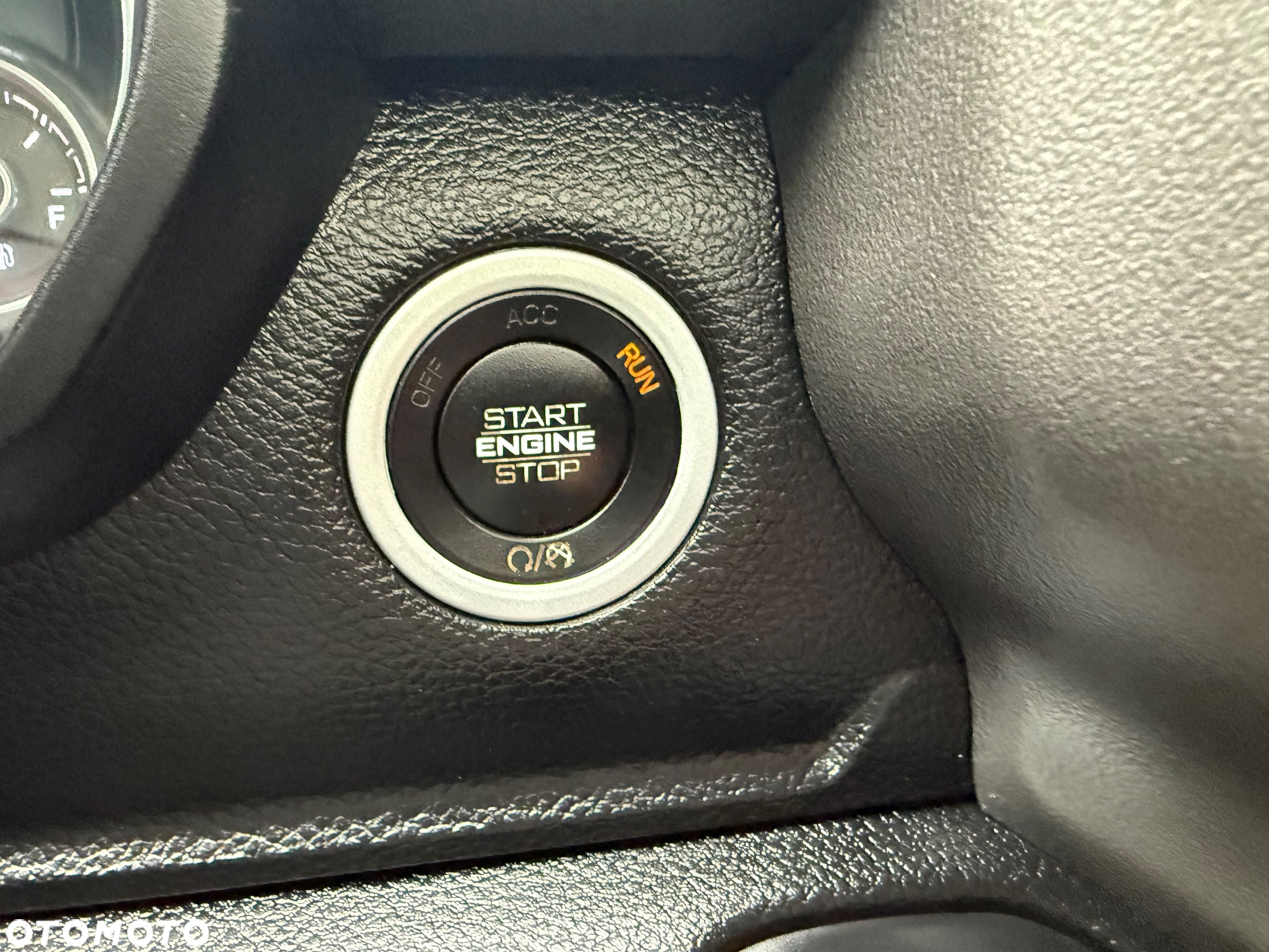 Dodge RAM 1500 5.7 4x4 - 29