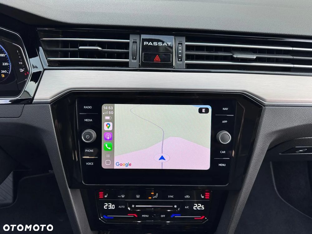 Volkswagen Passat Variant 2.0 TDI SCR Elegance DSG - 33