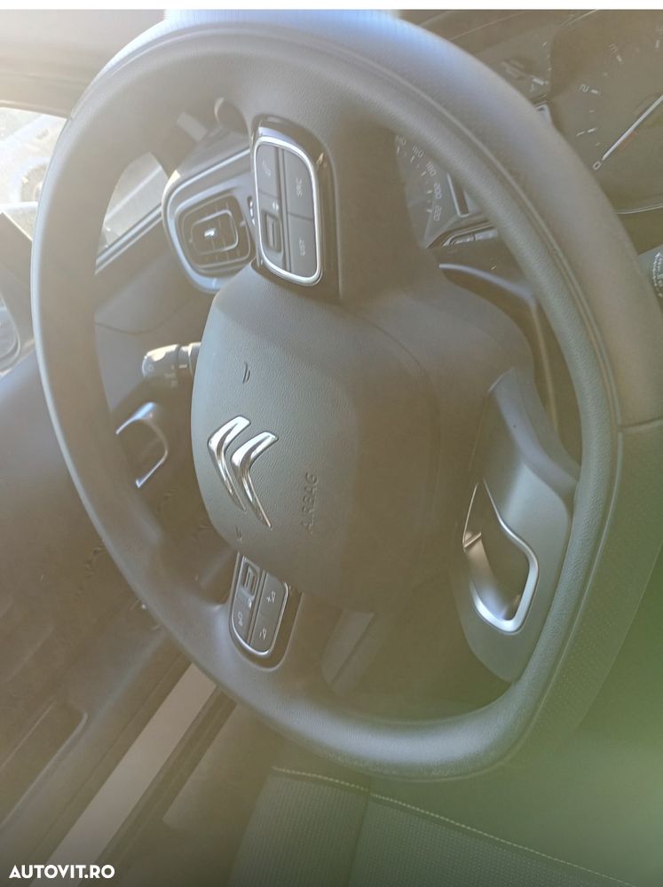 Citroën C3 1.2 PureTech S&S BVM Feel - 3