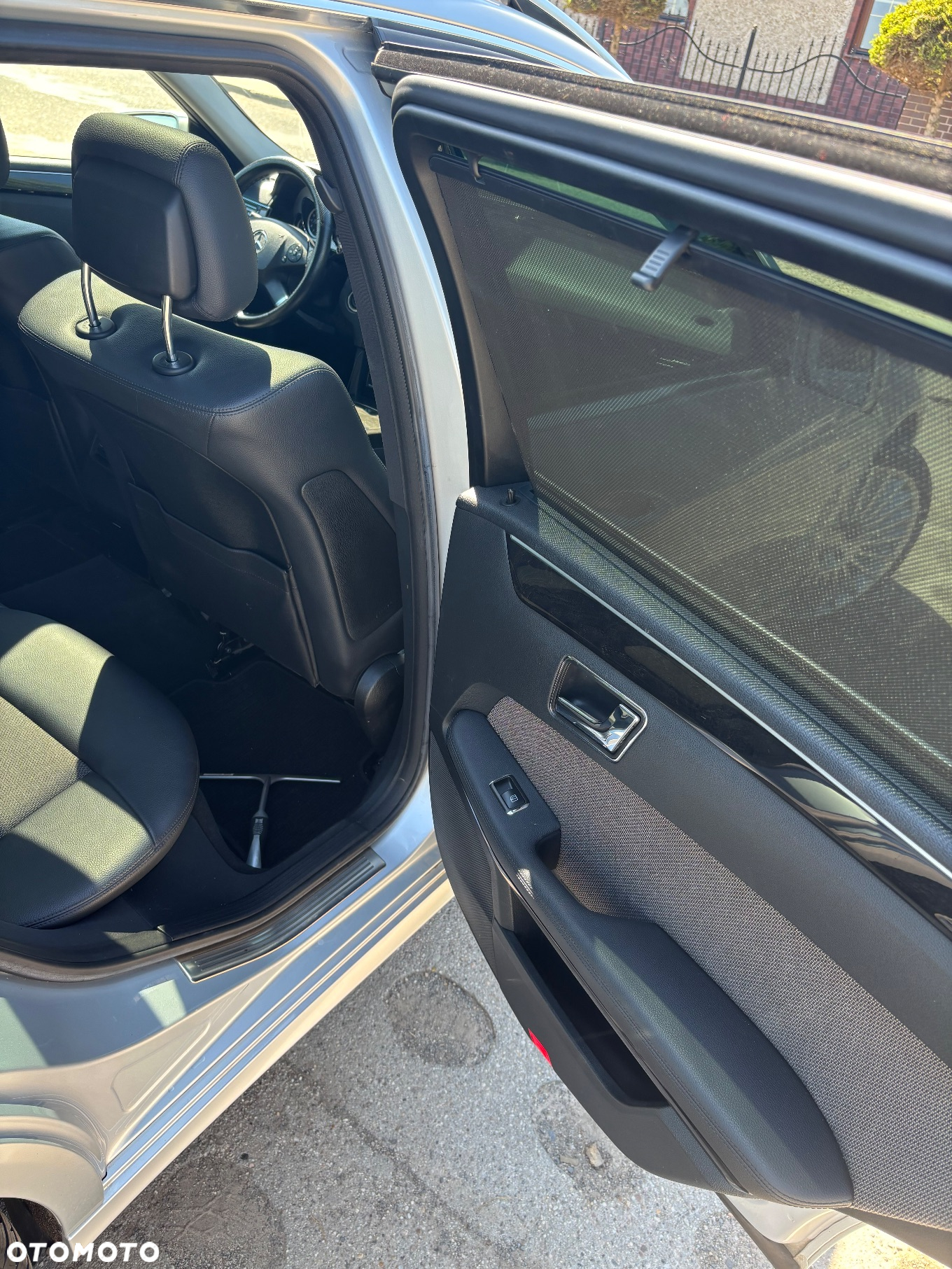 Mercedes-Benz Klasa E 350 T CDI DPF BlueEFFICIENCY 7G-TRONIC Avantgarde - 14