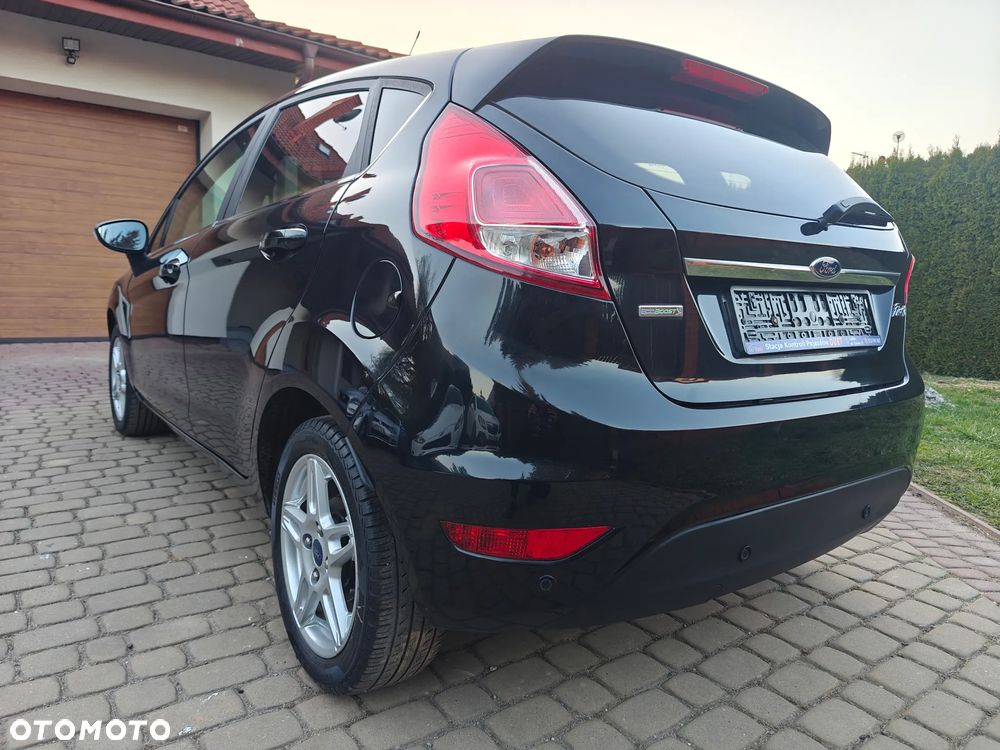 Ford Fiesta 1.0 EcoBoost Titanium - 9