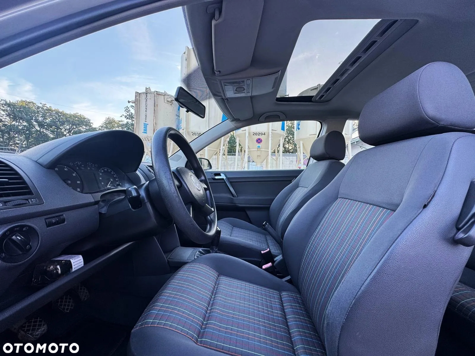 Volkswagen Polo - 9