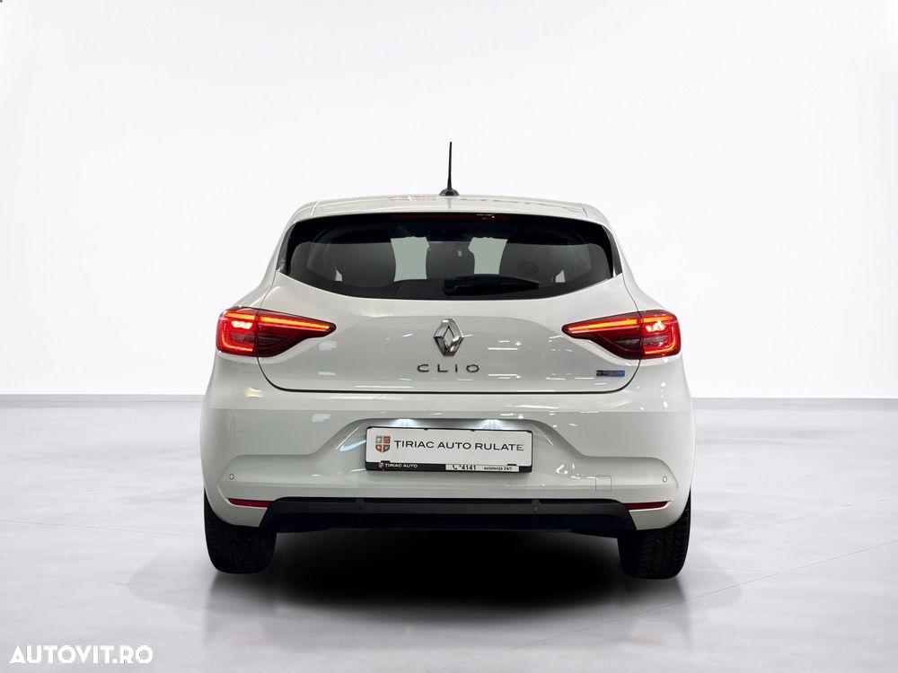Renault Clio - 5