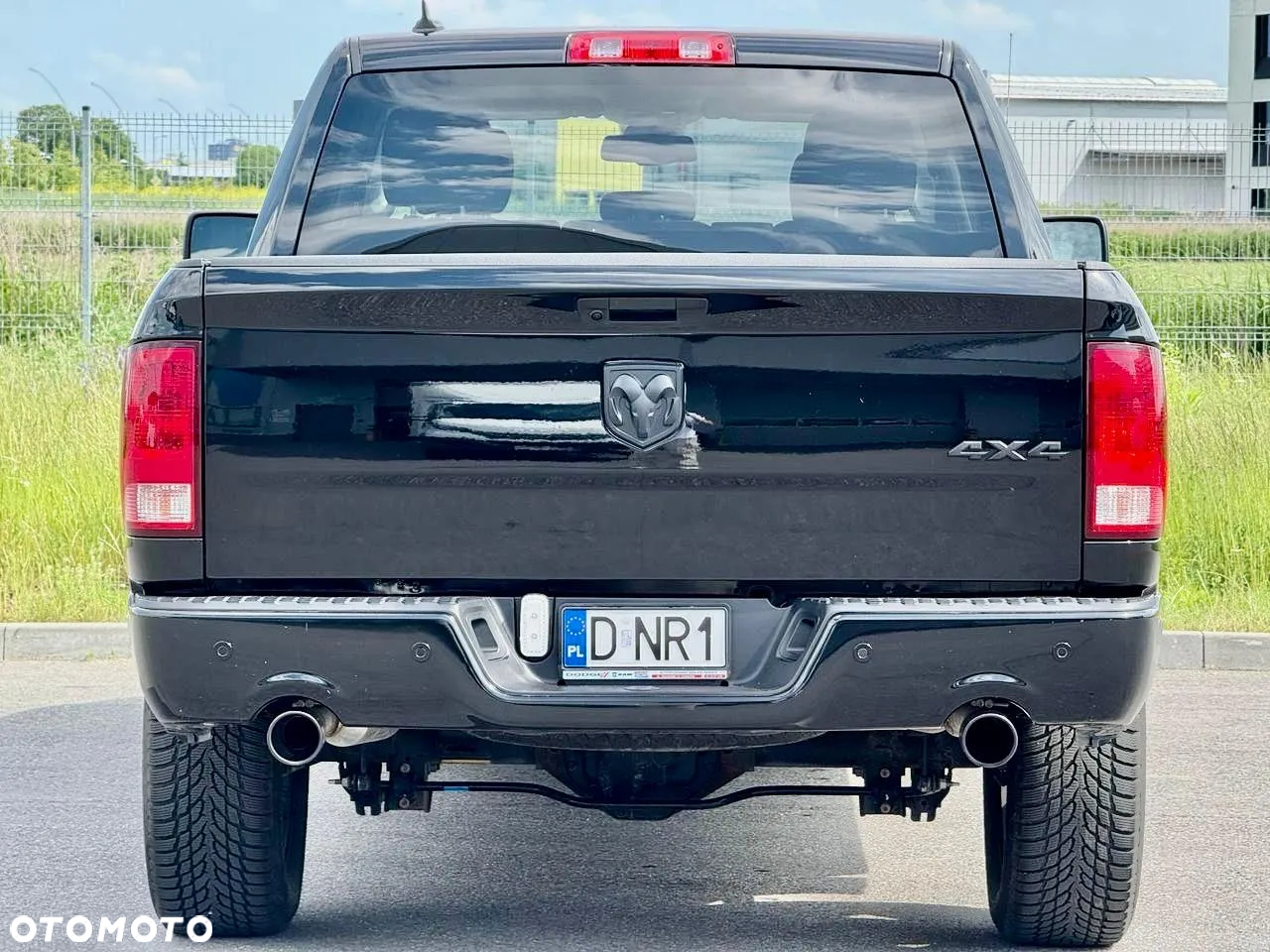 RAM 1500 5.7 Crew Cab Bighorn - 10