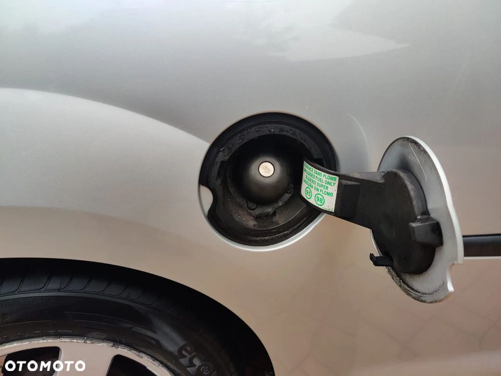 Renault Twingo 1.2 16V Dynamique - 23