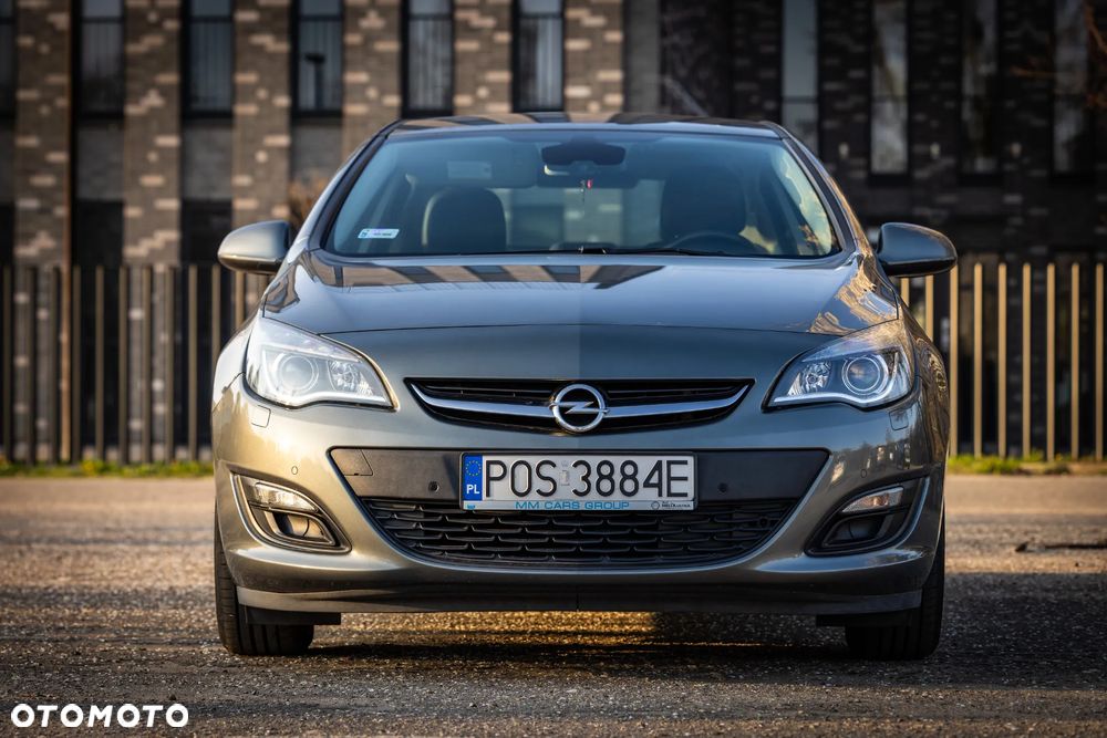 Opel Astra - 1