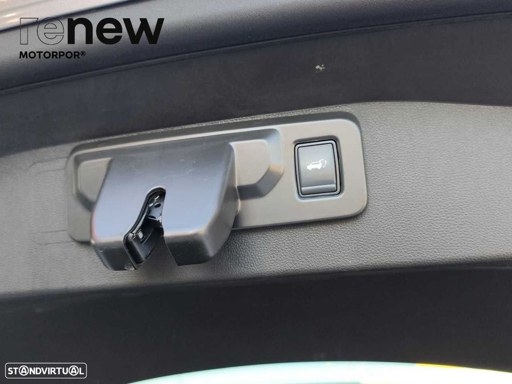 Renault Austral 1.2 E-Tech Techno Espirit - 15