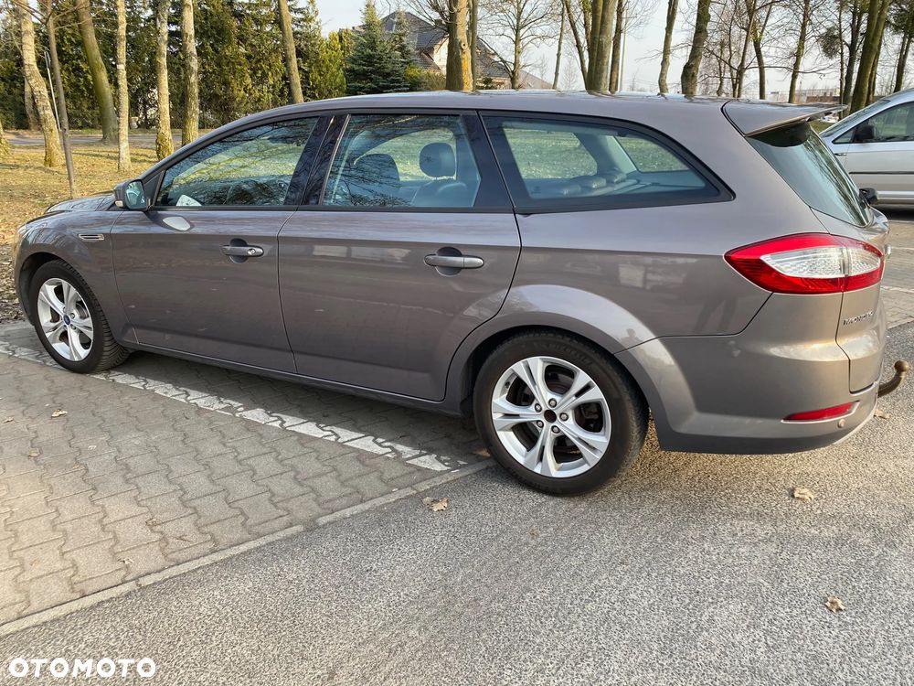 Ford Mondeo 2.0 TDCi Champions Edition - 24