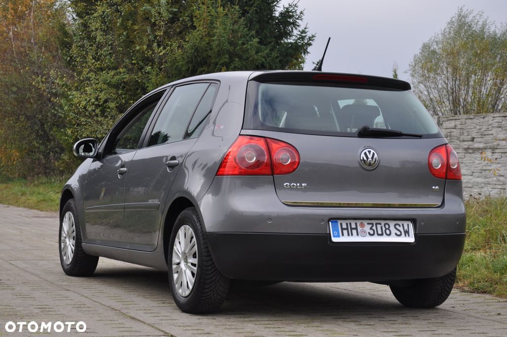 Volkswagen Golf 1.6 Tour Edition - 10