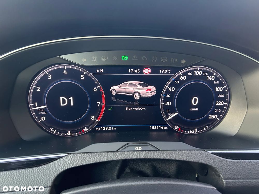 Volkswagen Passat 1.8 TSI BMT Highline DSG - 11