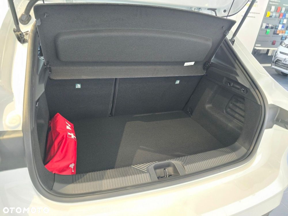 Renault Clio - 22